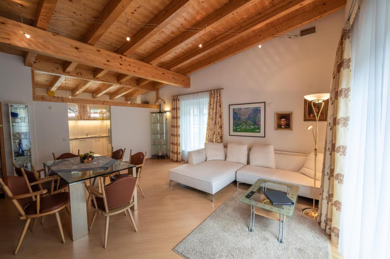 לינה וארוחת בוקר מאיירהופן Foersterhaus & Haus Andrea מראה חיצוני תמונה